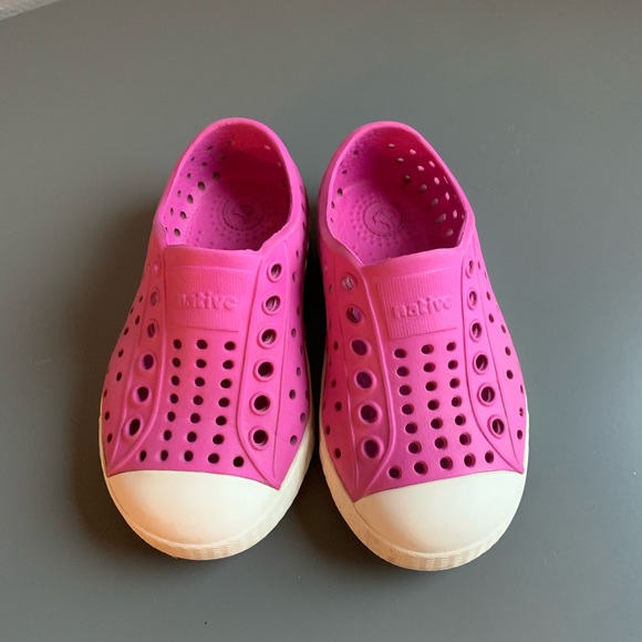 pink native shoes